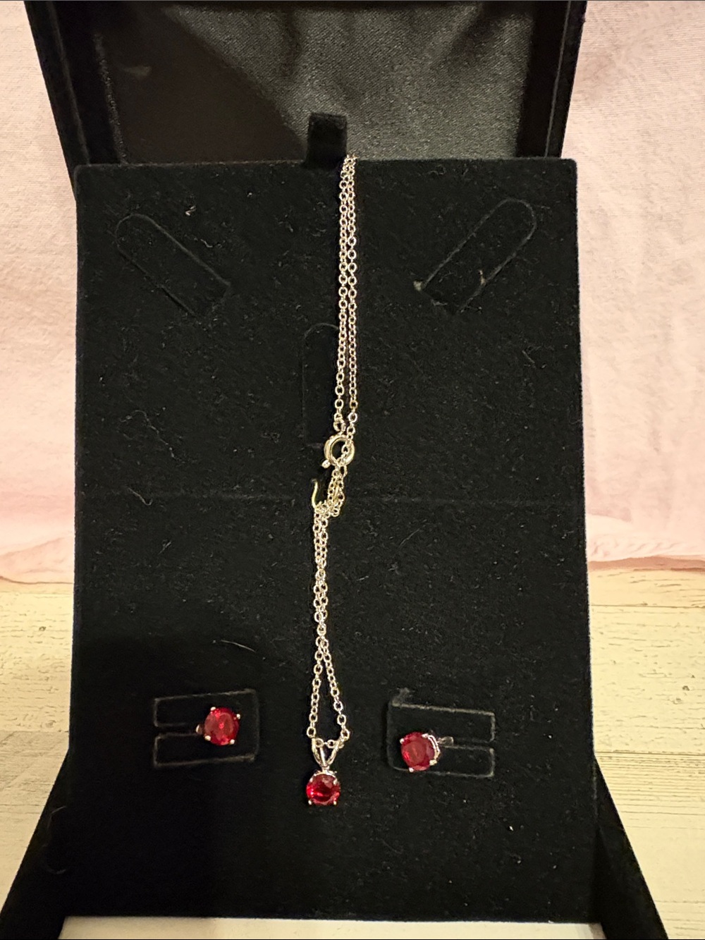 NEW Red Crystal Pendant Necklace and Stud Earrings Set - Women Jewelry
